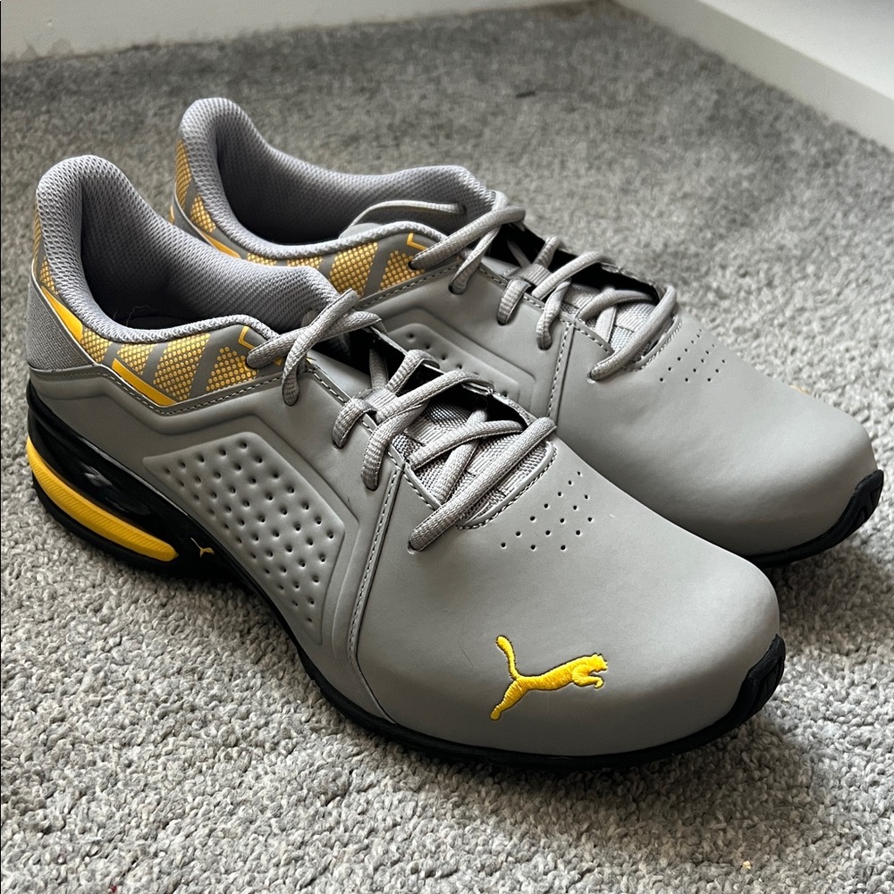 Puma Men's Athletic Shoes in Gray and gold